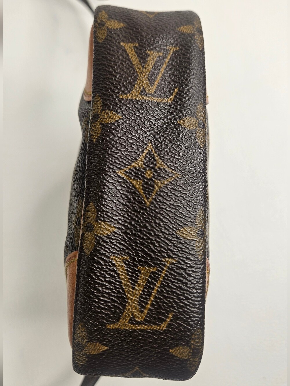 Authentic Louis Vuitton LV Danube PM Crossbody Bag | Shoulder Bag | w/Dustbag - Picture 7 of 14